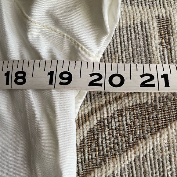 *SOLD* NWOT Nike Ladies Jacket size M - Picture 10 of 11